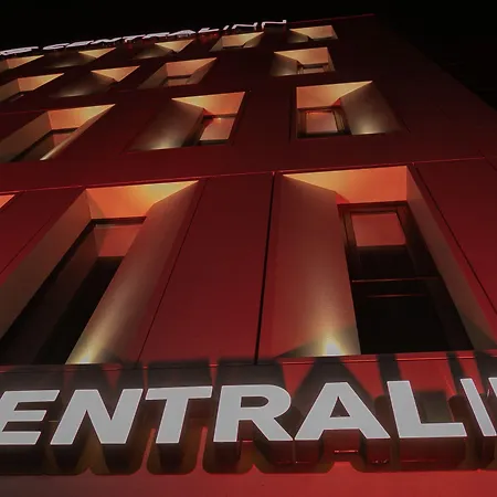 Central Inn Hotel Ξενοδοχείο 4*