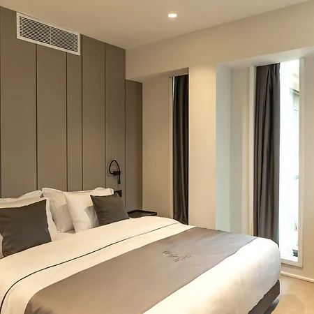 Central Inn Hotel تيرانا