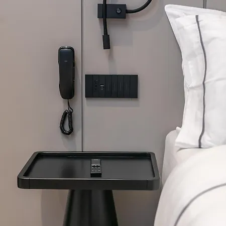 Central Inn Hotel Hotell 4*