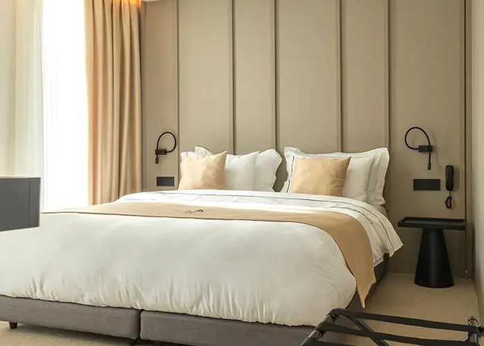 Hotel Central Inn Hotel 4*